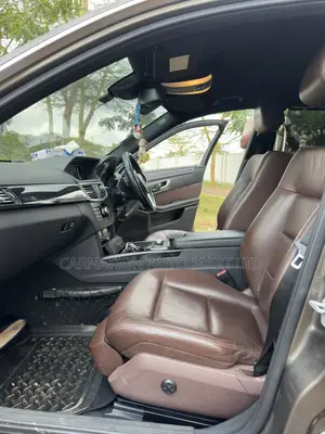 Mercedes-Benz E250 2012