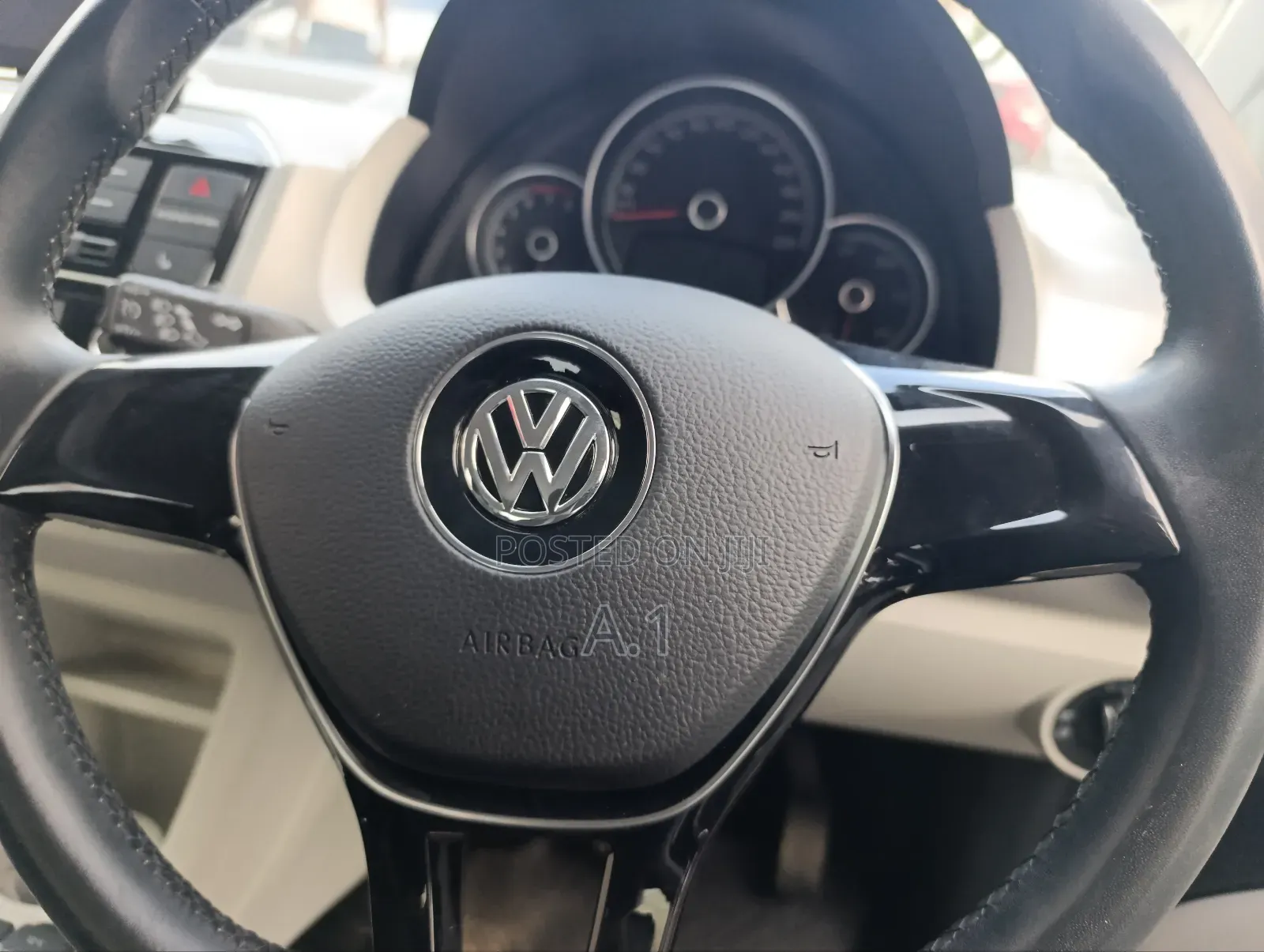 Volkswagen Up 2018 Blue