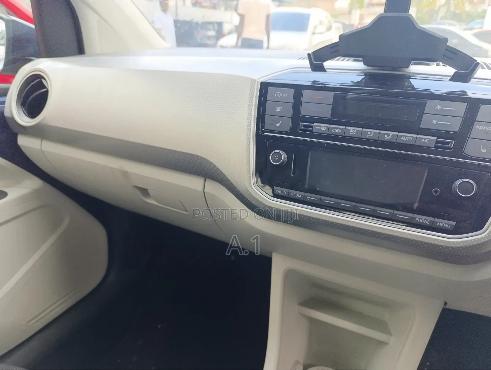 Volkswagen Up 2018 Blue