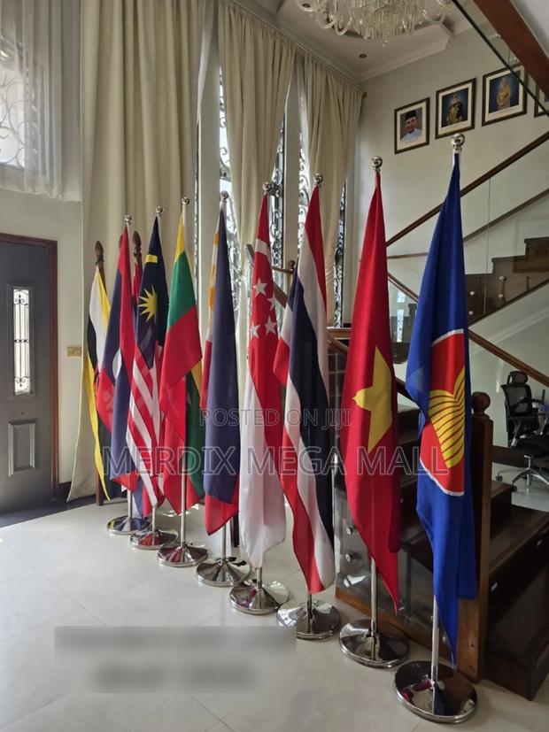 Ms-Mmm24,Silver Flag Stands, Flags