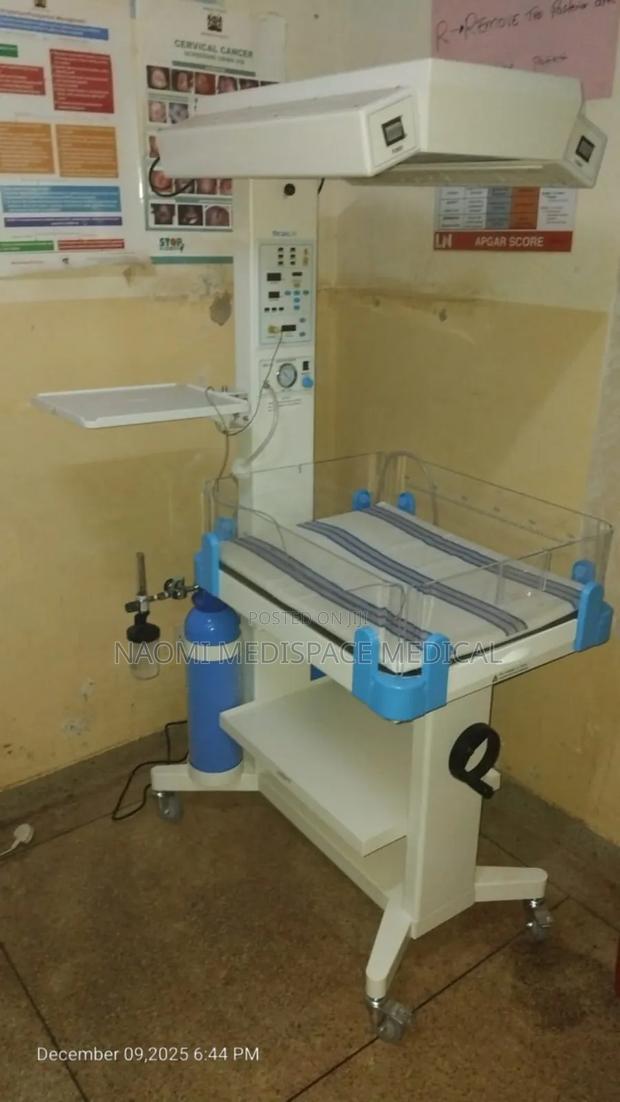 Neonatal Resuscitare Machine - thumbnail 2
