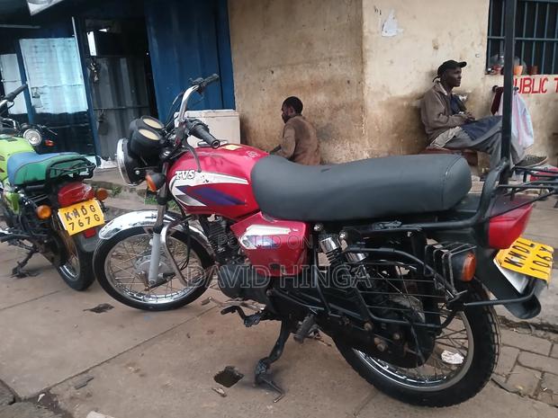 TVS XL 100 Comfort 2019 Red - main view