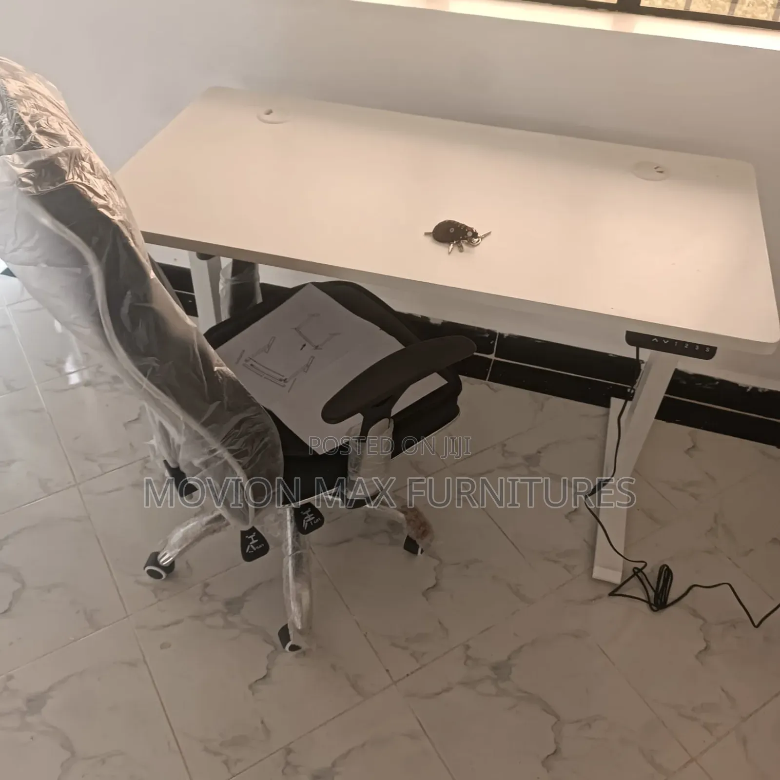 Home Office Electric Adjustable Table+Recliner