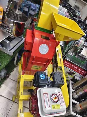 Animal Feed Chopper Powered With Engine
