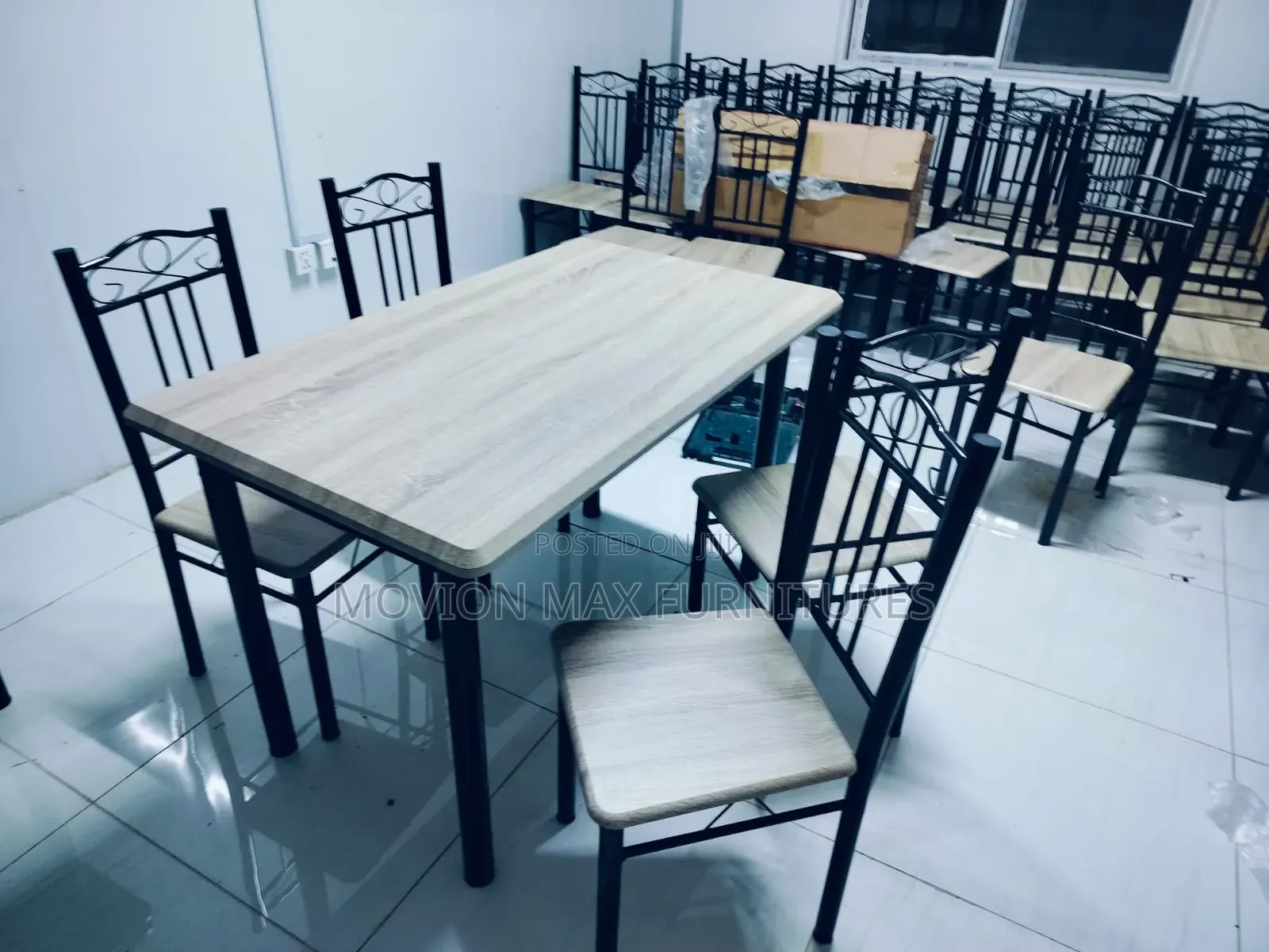 Wooden Table Dinning Table