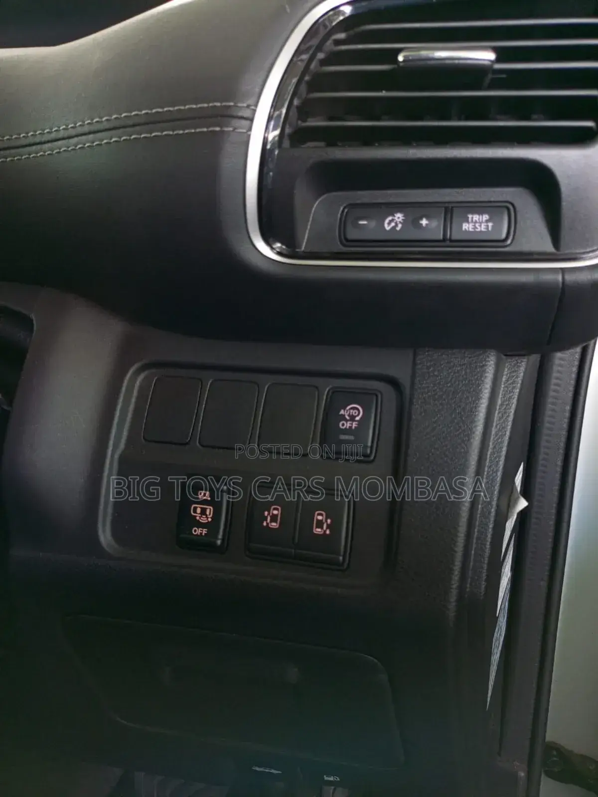 Nissan Elgrand 2018 Black