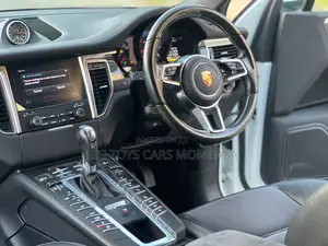 Porsche Macan 2018 White