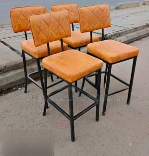 Metal Bar Stools,Very Comfortable Well-Cushioned.