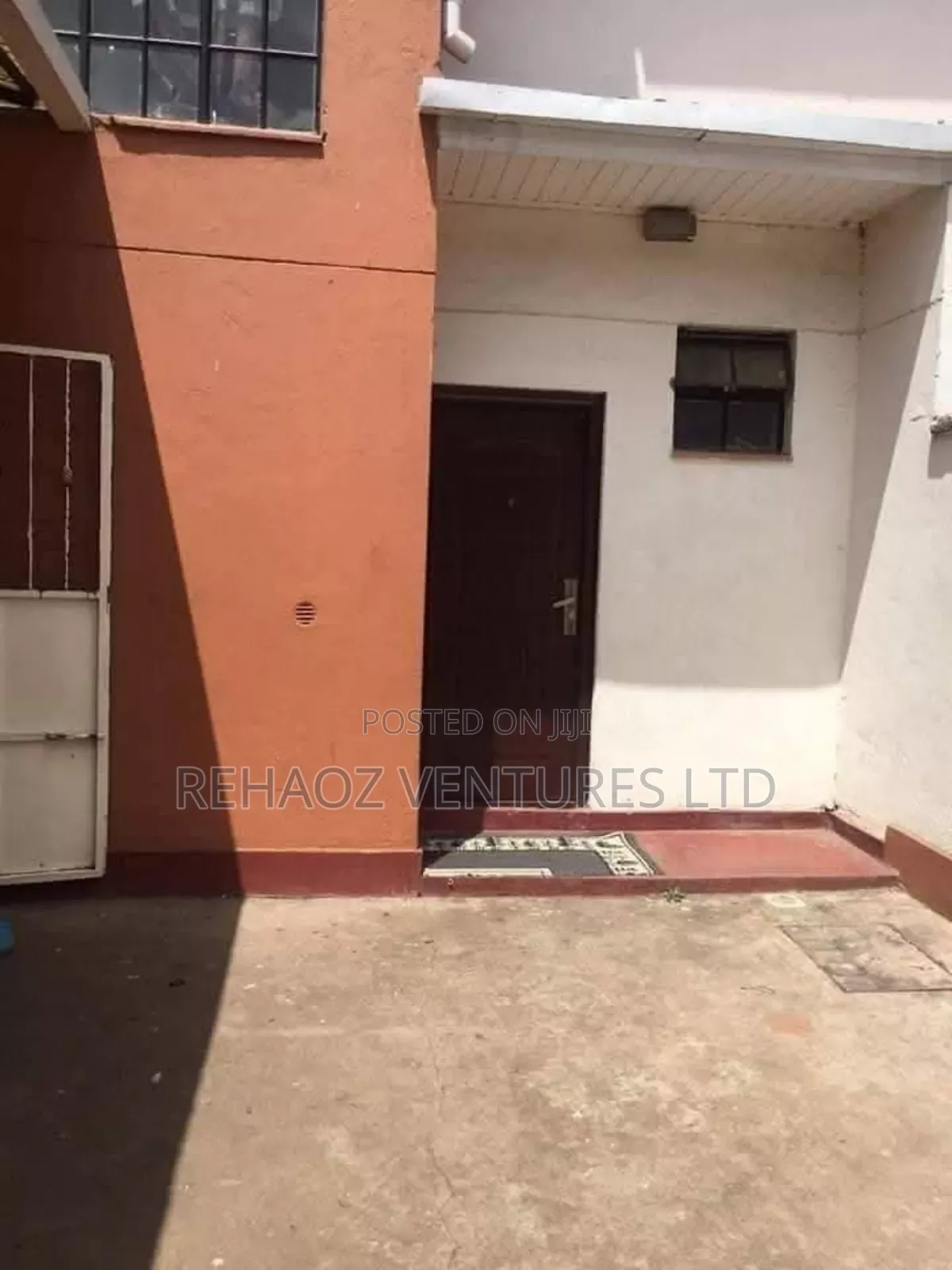3bdrm Townhouse/Terrace in South C for sale