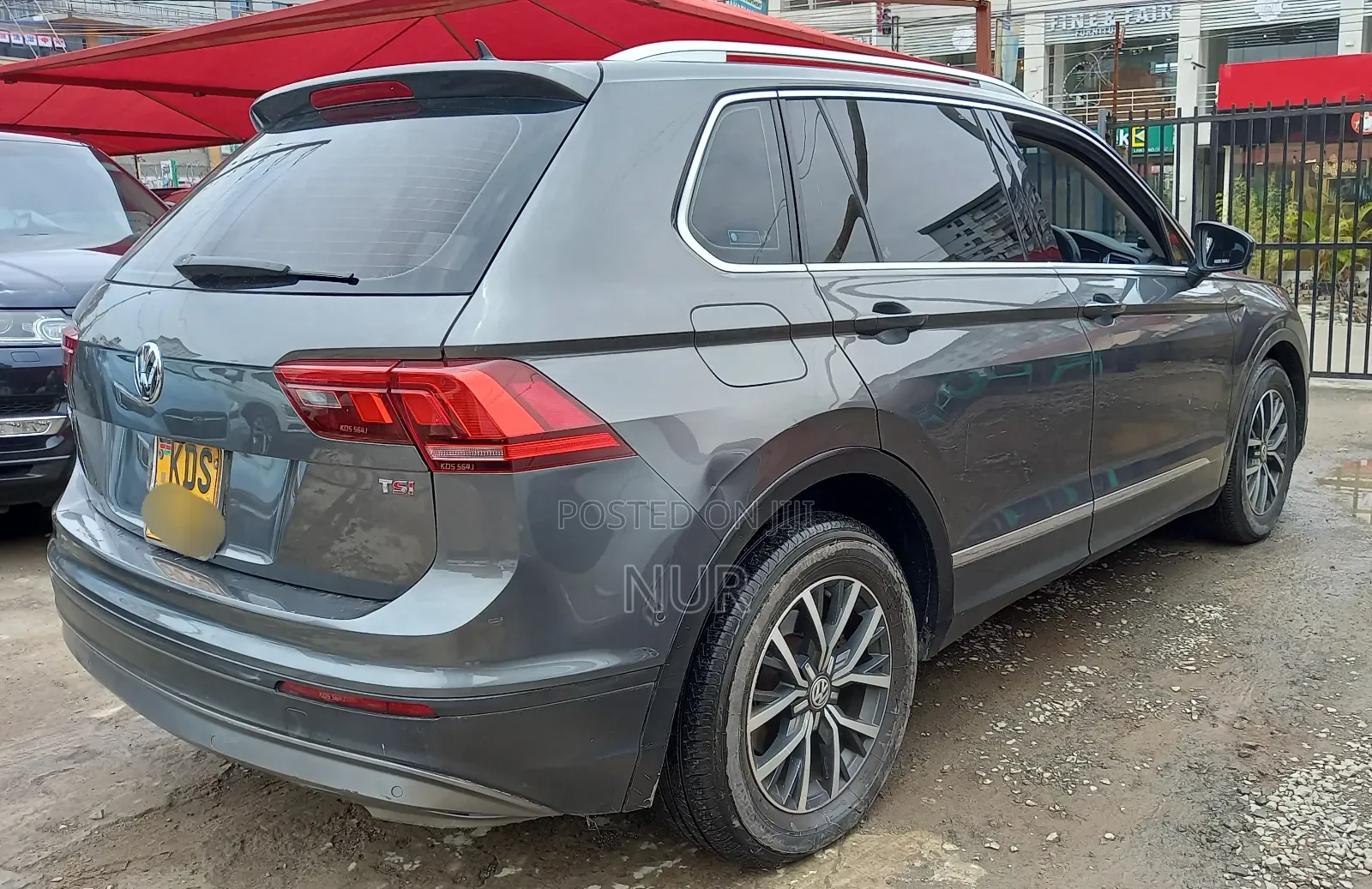 Volkswagen Tiguan 2017 Gray