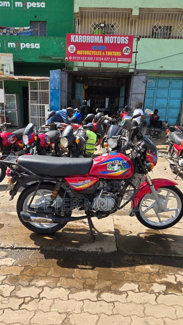 Bajaj Boxer 125 2024 Red - thumbnail 3