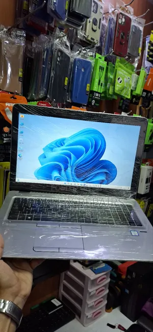 Laptop HP EliteBook 850 G3 8GB Intel Core i5 SSD 256GB