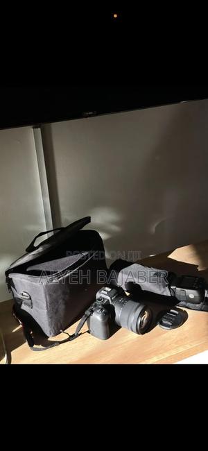 Full Frame Mirrorless Camera - thumbnail 2