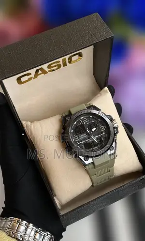 Casio G-Shock Analog-Digital Wristwatch Military Green Band.