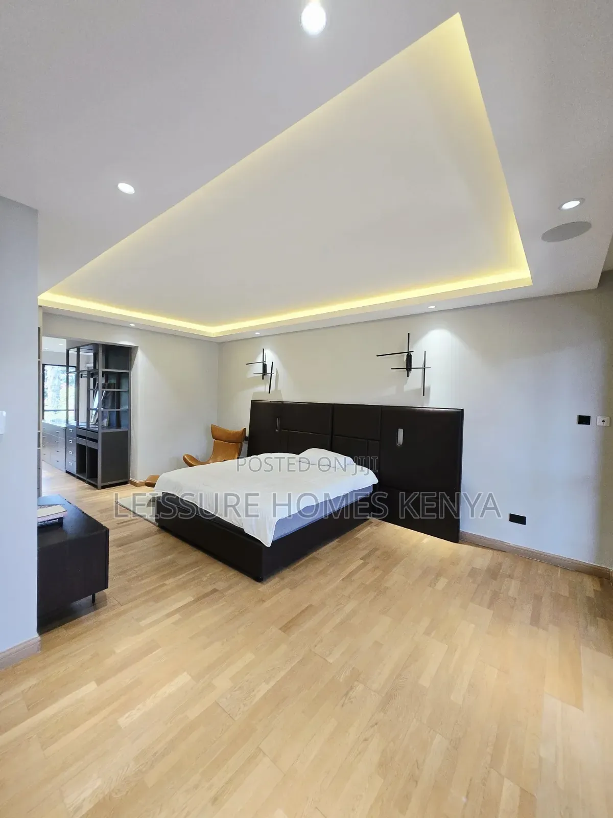 5bdrm Villa in Lavington for sale