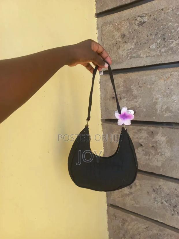 Ladies Handbags - thumbnail 10