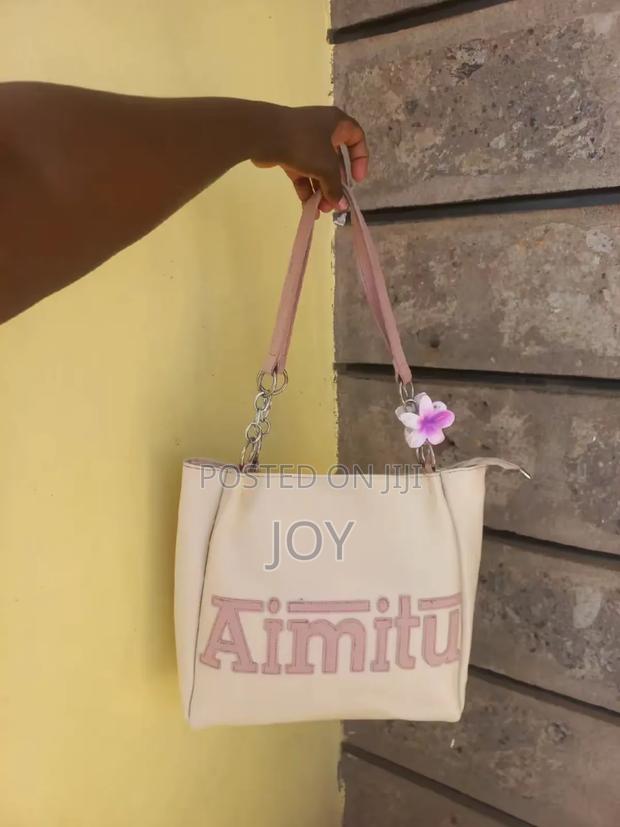 Ladies Handbags - thumbnail 14