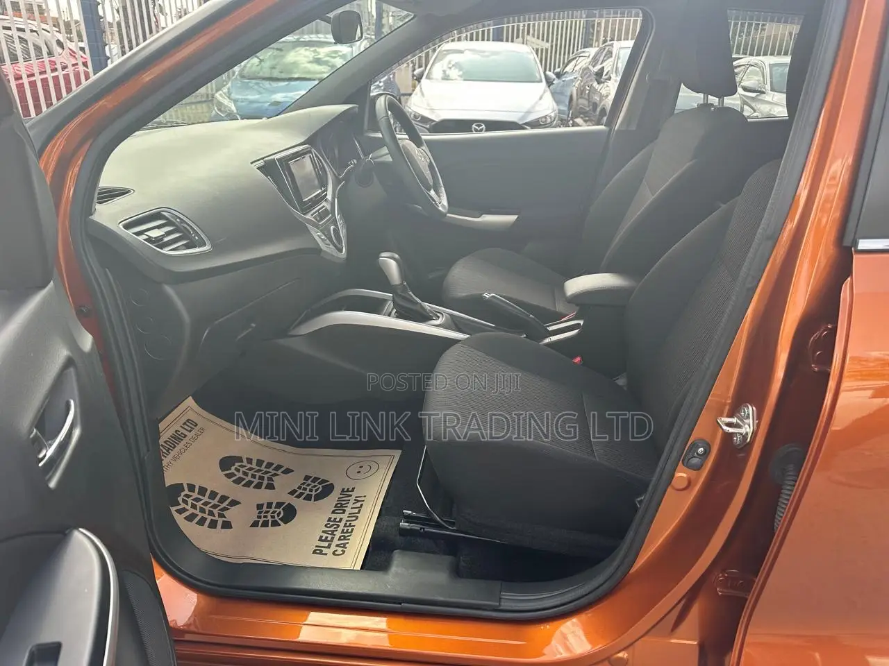 Suzuki Baleno 2020 Orange