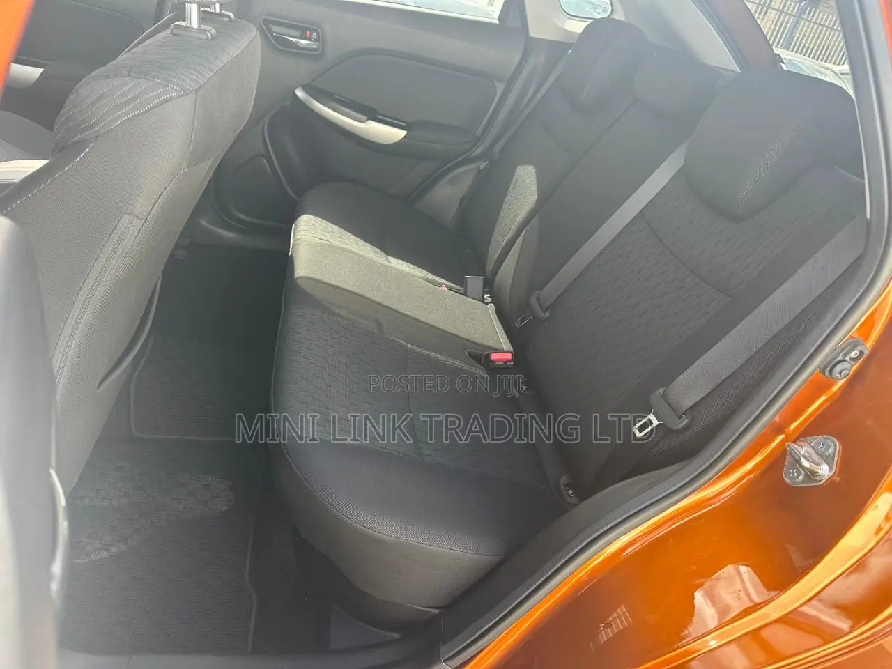 Suzuki Baleno 2020 Orange