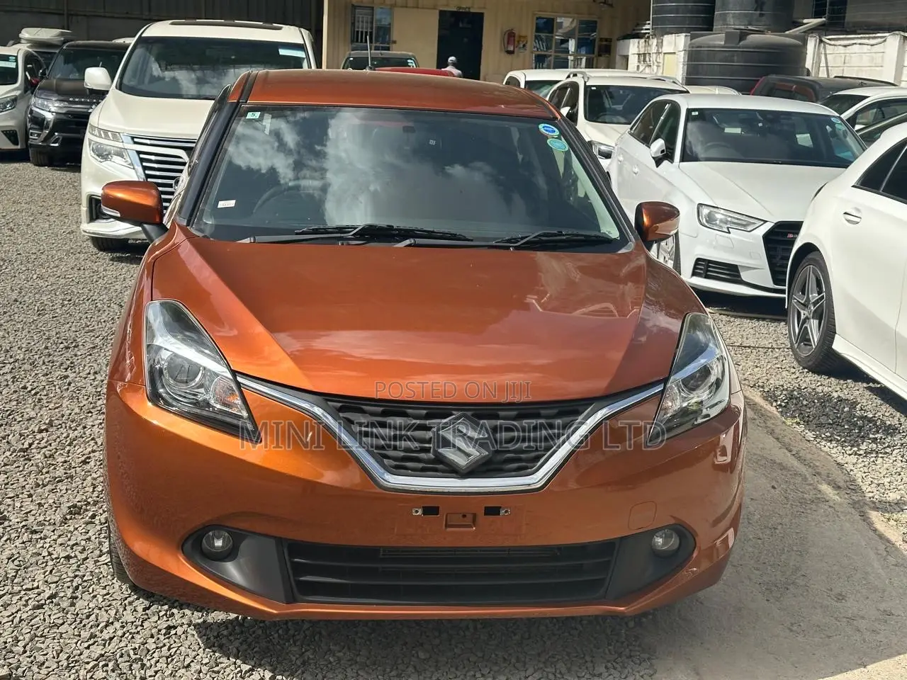 Suzuki Baleno 2020 Orange