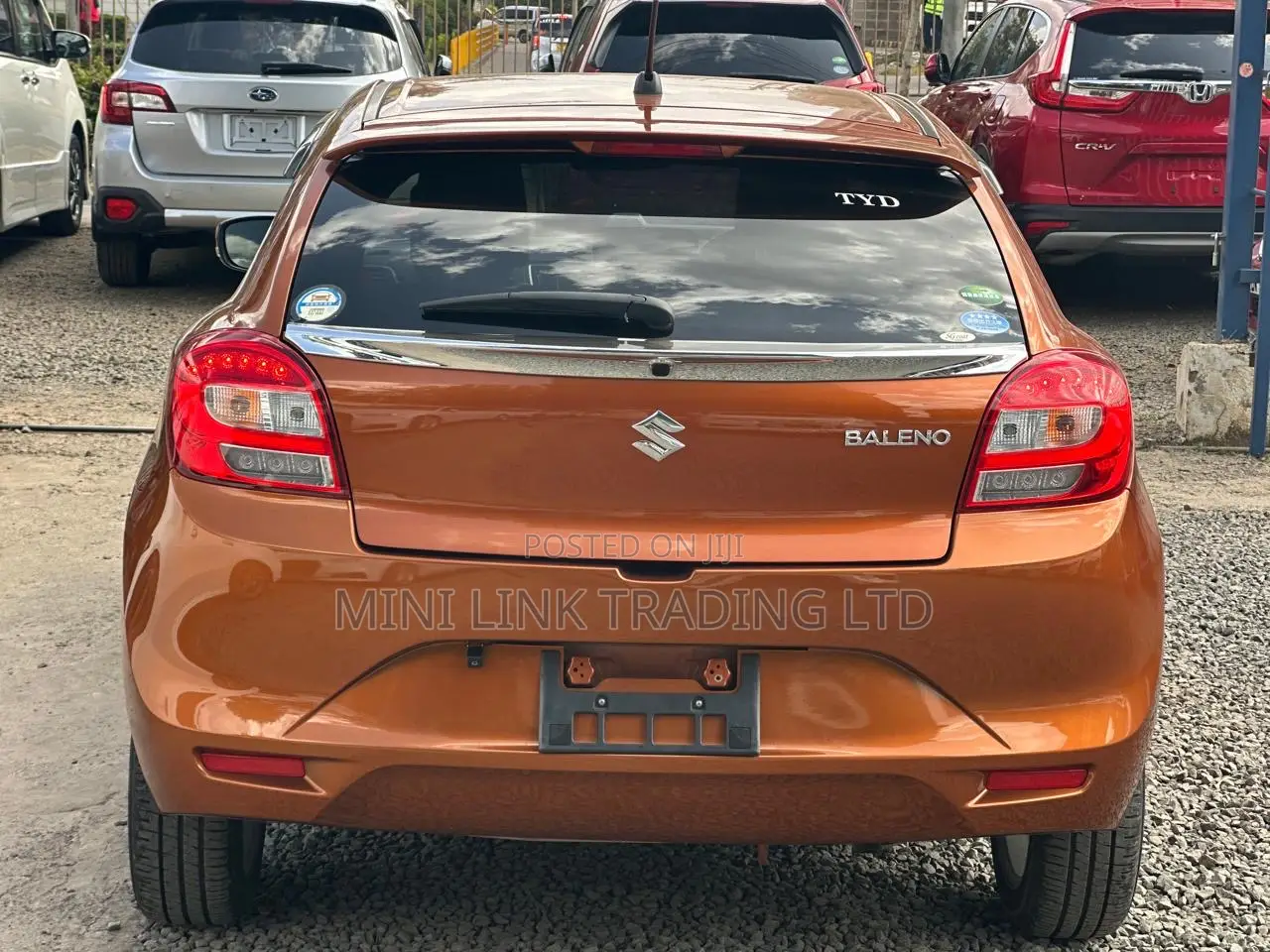 Suzuki Baleno 2020 Orange