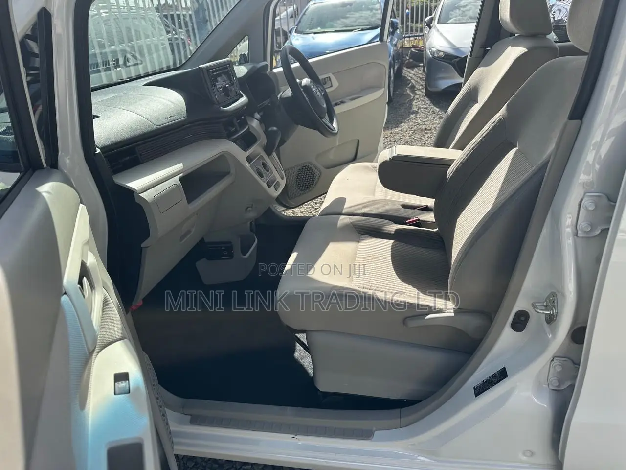 Daihatsu Move 2020 White
