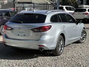 Mazda Atenza 2018 Silver