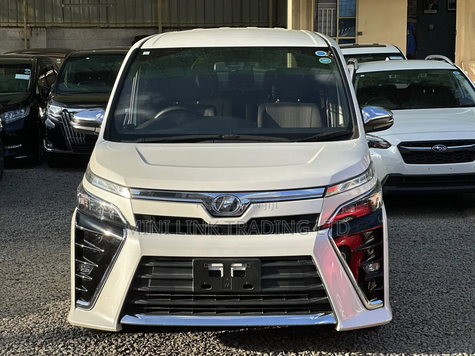 Toyota Voxy 2018 White