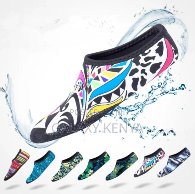 Swimming Shoes - thumbnail 2