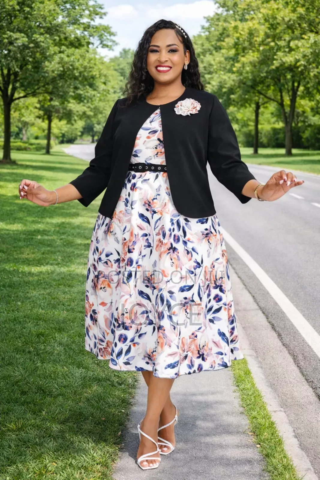 Circular Dress Comes With a Belt