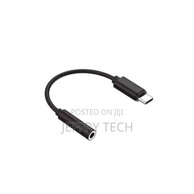 Usb Type C to 3.5mm Aux Audio Headphone Adapter