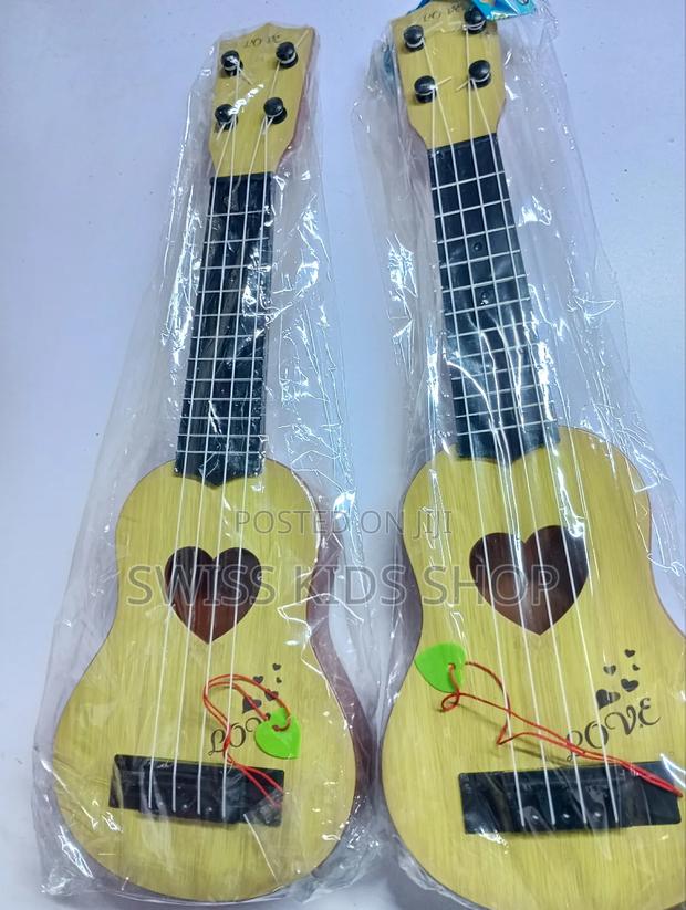 Toy Guitar - thumbnail 3