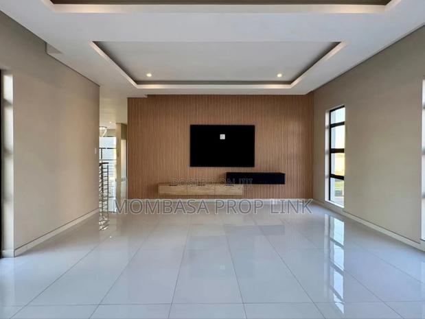 4bdrm Villa in Exotic Villas Mtwapa for sale - thumbnail 8