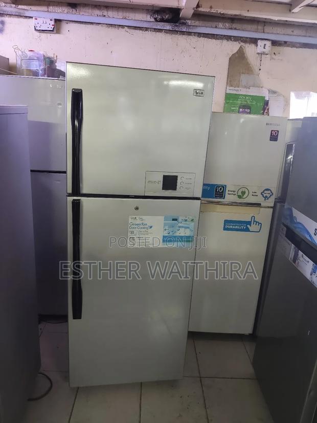 Lg Fridge With a Display Card Double Doors Fridge on Sale