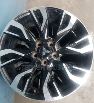 Mitsubishi Outlander Size 18inch Wheels