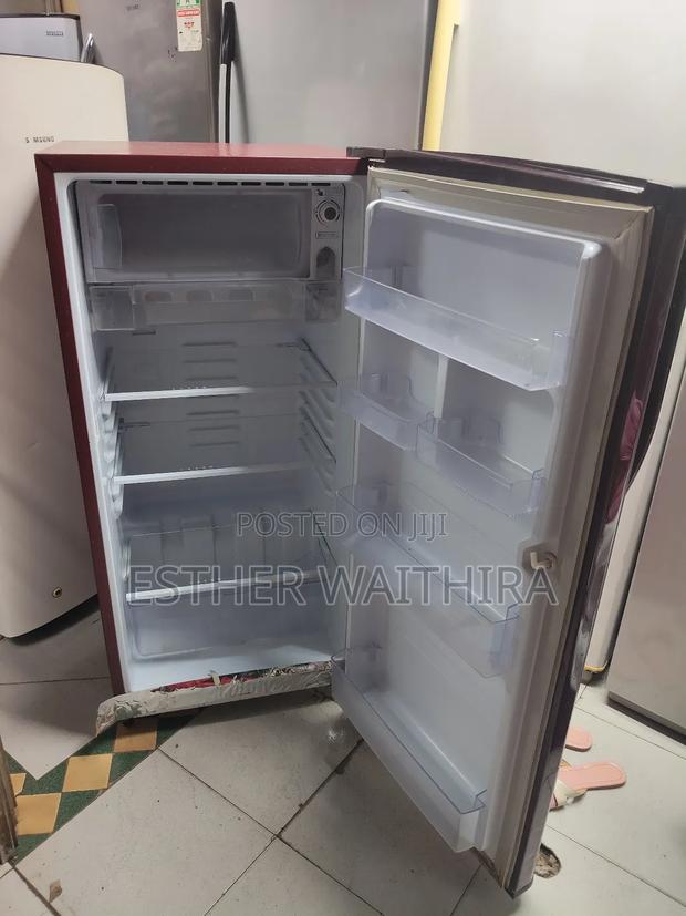Very Clean and Neat Intex Red-Maroon Single Door Fridge - thumbnail 4