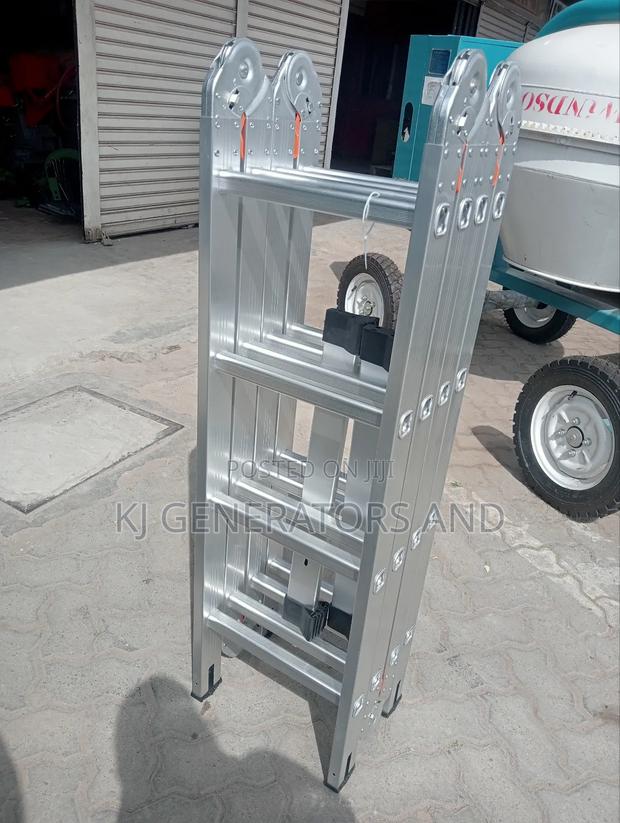 Foldable Ladder - thumbnail 3