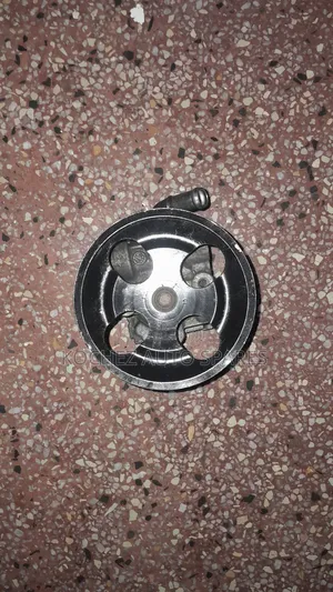 Suzuki Escudo Grand Vitara J24a/B Power Steering Pump