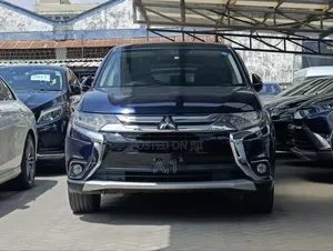 Mitsubishi Outlander 2018 Blue