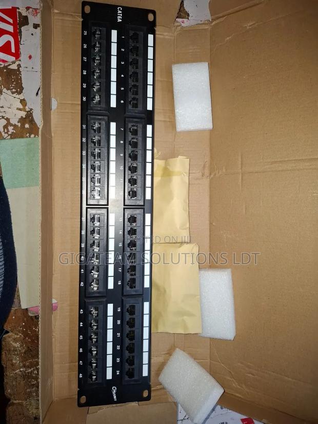 48 Port Patch Panel - thumbnail 2