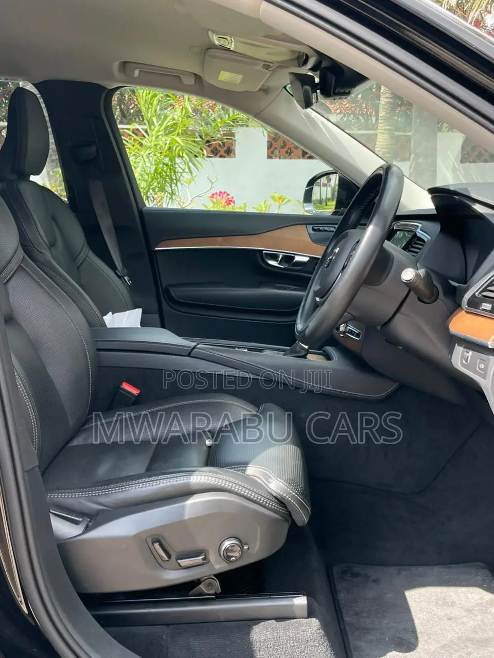 Volvo XC90 2019 Pink