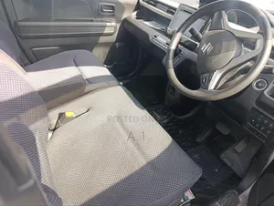 Suzuki Wagon R 2018 Silver