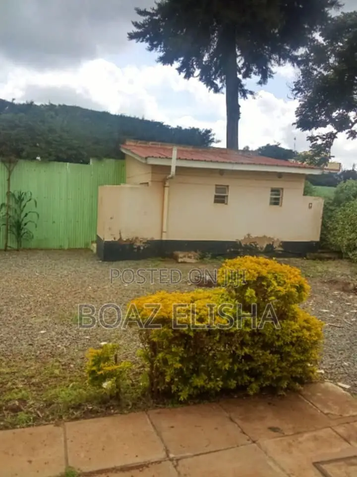 *Unlock Your Dream Investment! **The Rose Gardens Resort Guest House