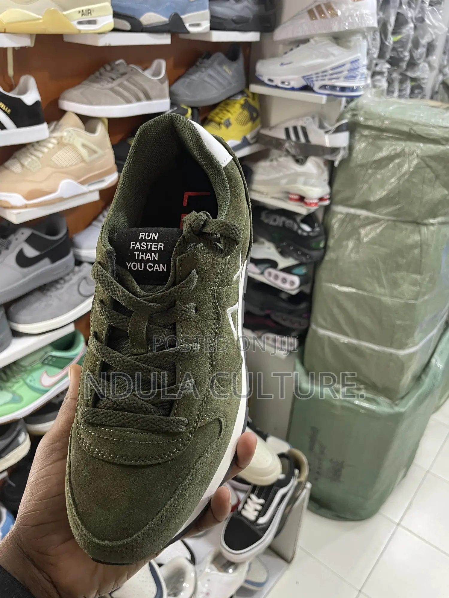 Sun68 Tom Suede