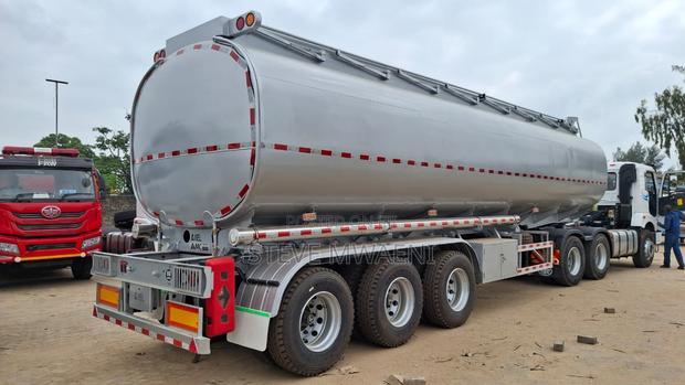 Monobloc Fuel Tanker - thumbnail 6