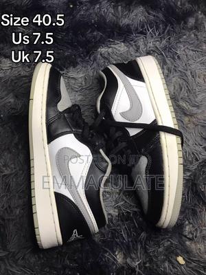 Shoe Thrift - thumbnail 2