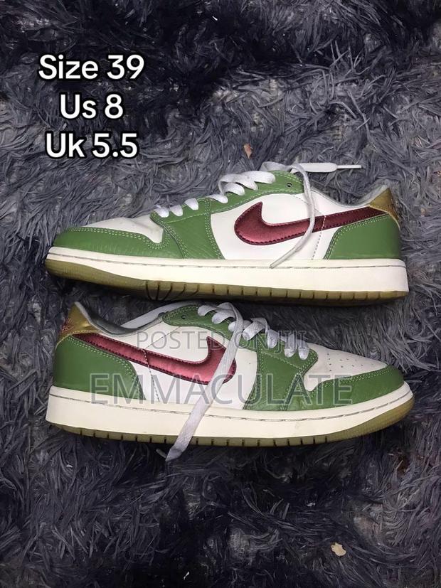 Shoe Thrift - thumbnail 3