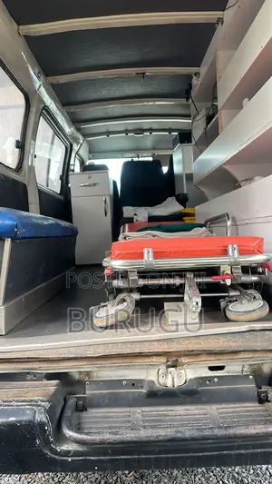 Nissan Caravan 2009 White