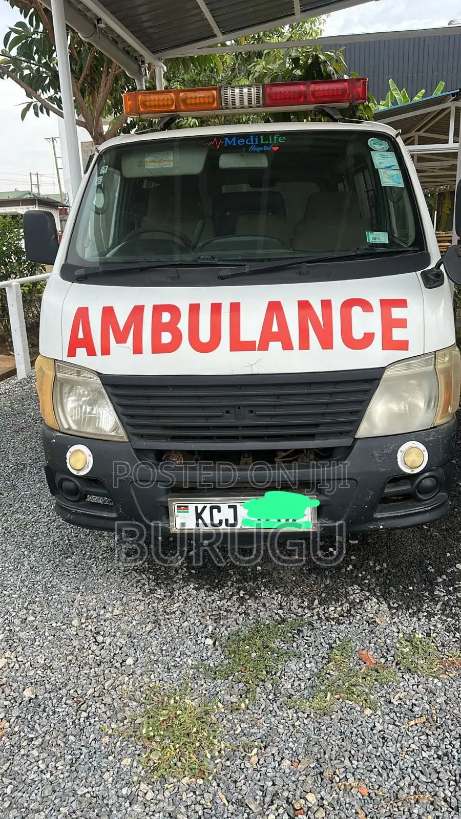 Nissan Caravan 2009 White