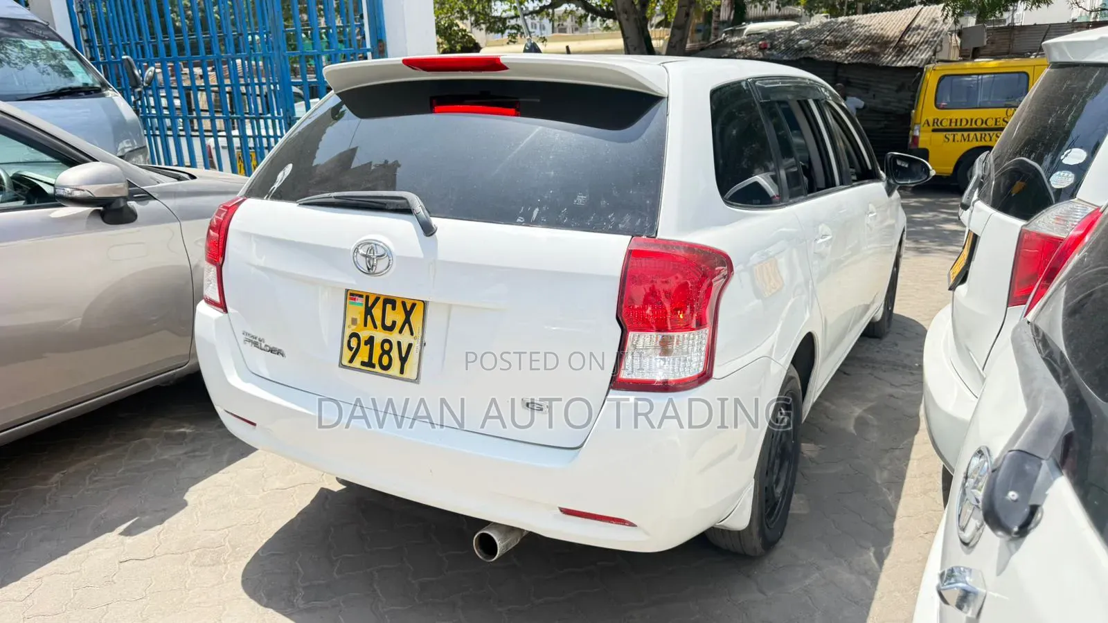 Toyota Corolla Fielder 2013 White